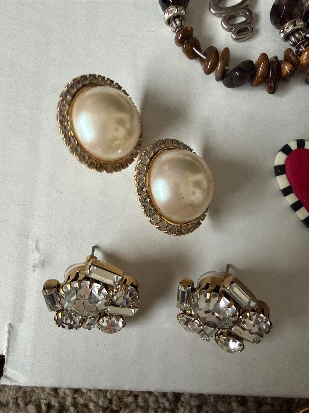 Earring bundle - Picture 4 of 4